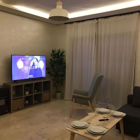 Superbe Appartement Uniquement Pour Les Familles Marrakesh Luaran gambar