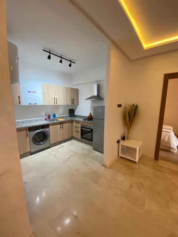 Superbe Appartement Uniquement Pour Les Familles Marrakesh Luaran gambar