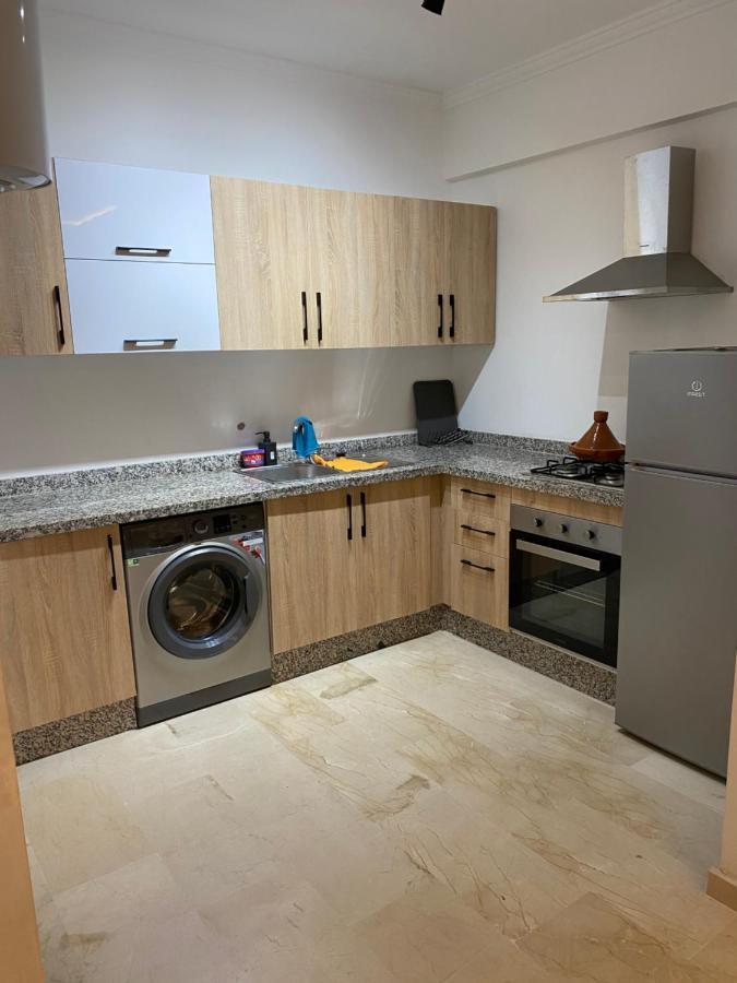 Superbe Appartement Uniquement Pour Les Familles Marrakesh Luaran gambar