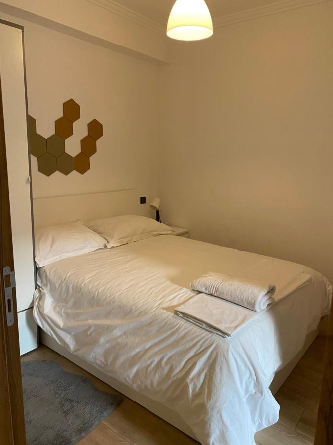 Superbe Appartement Uniquement Pour Les Familles Marrakesh Luaran gambar